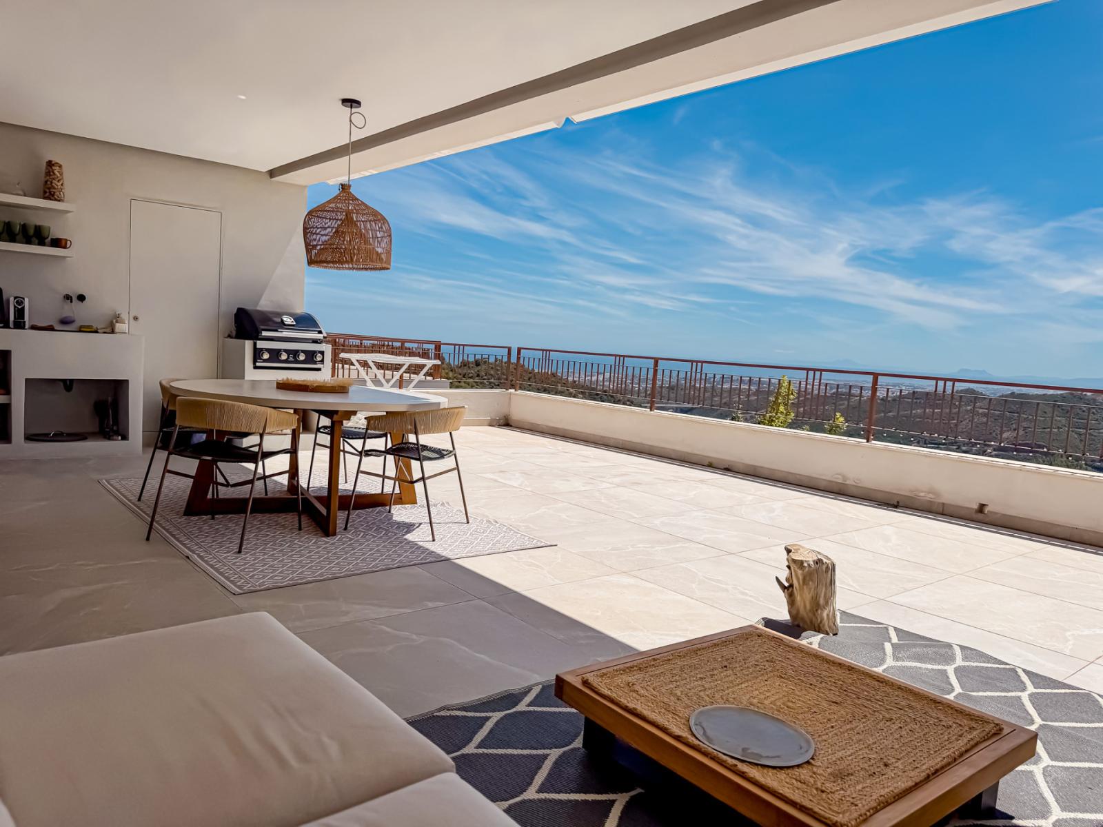 Apartment for Sale in Istán