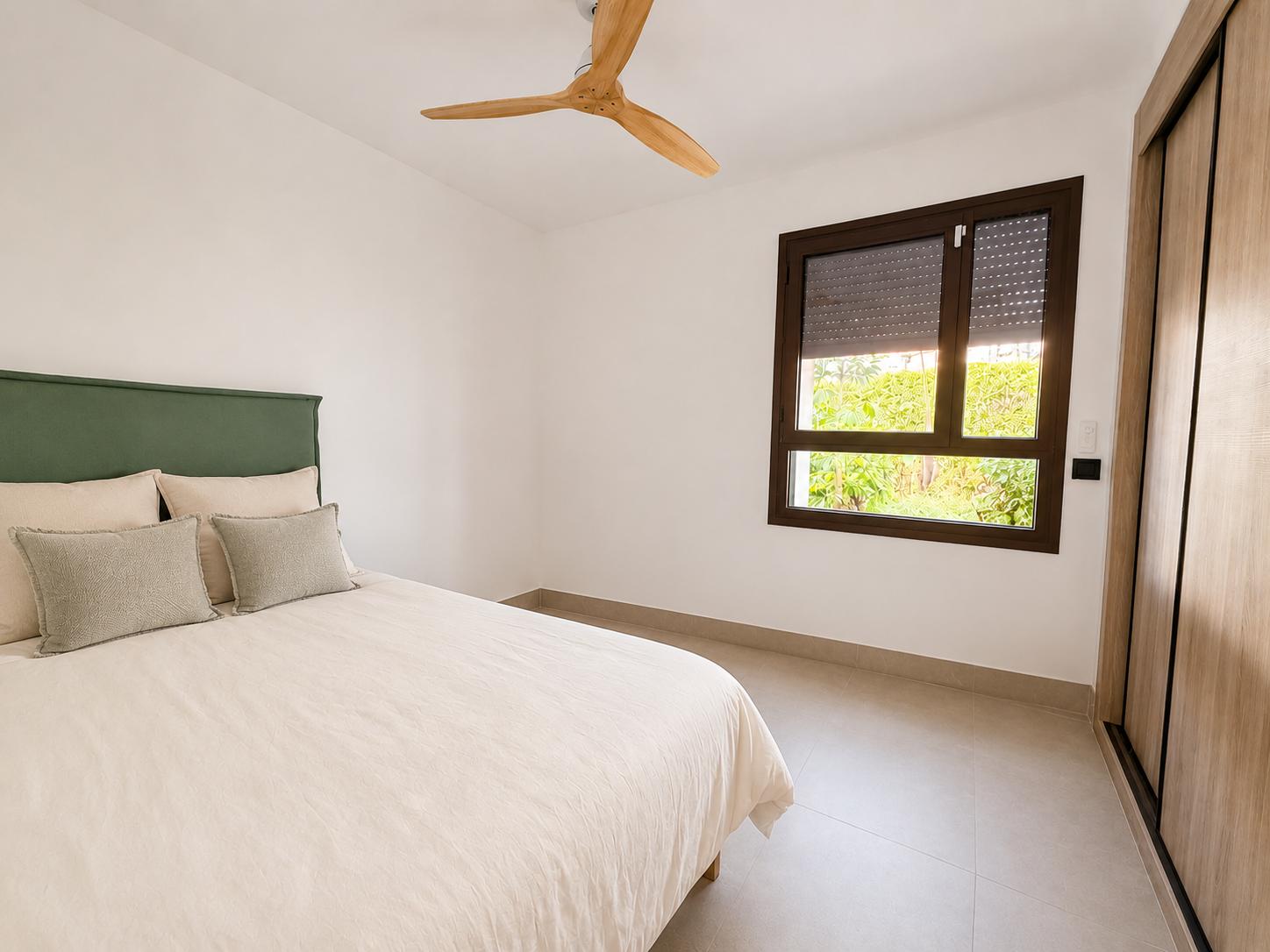 Apartment for Sale in Istán