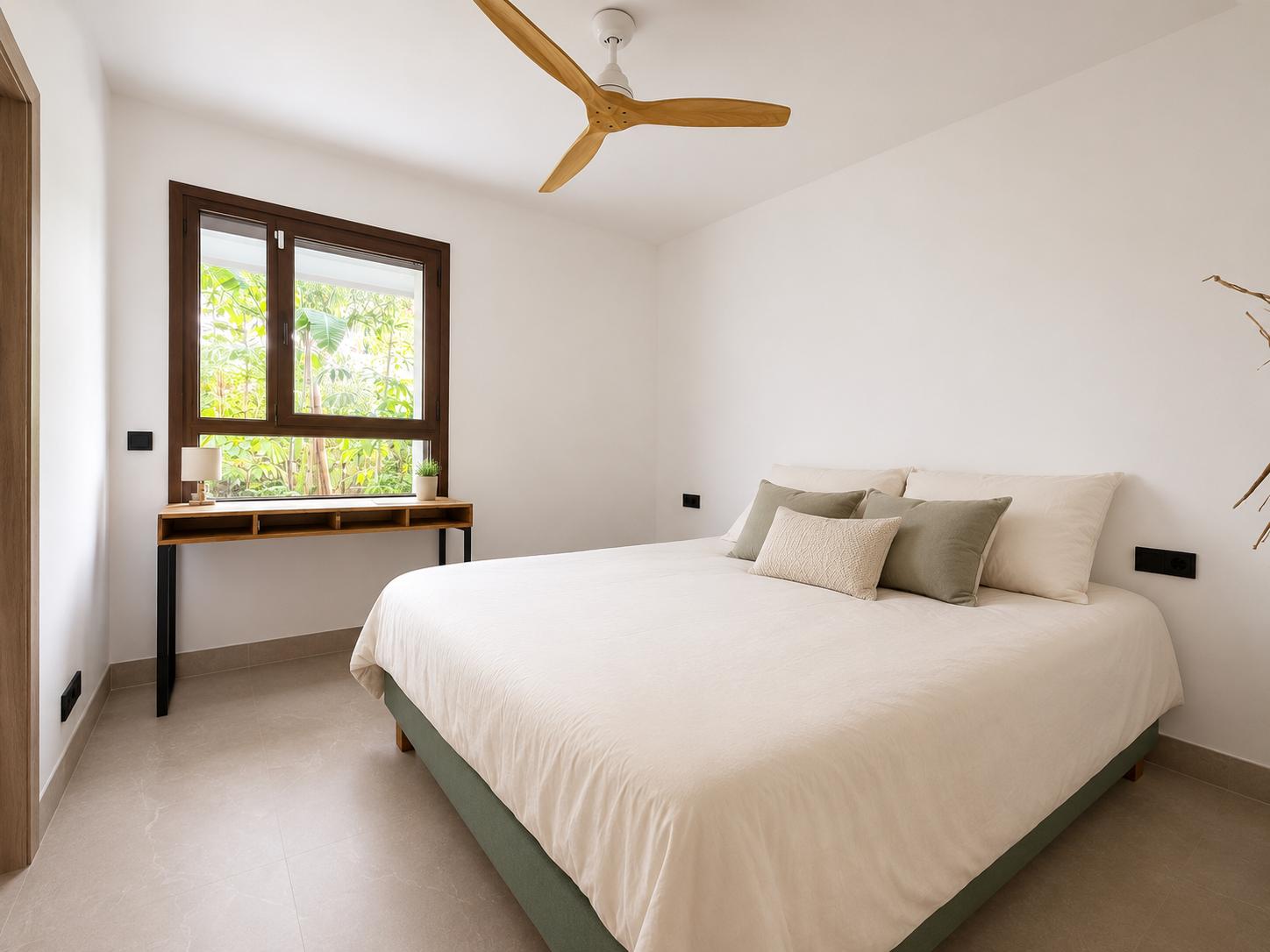 Apartment for Sale in Istán