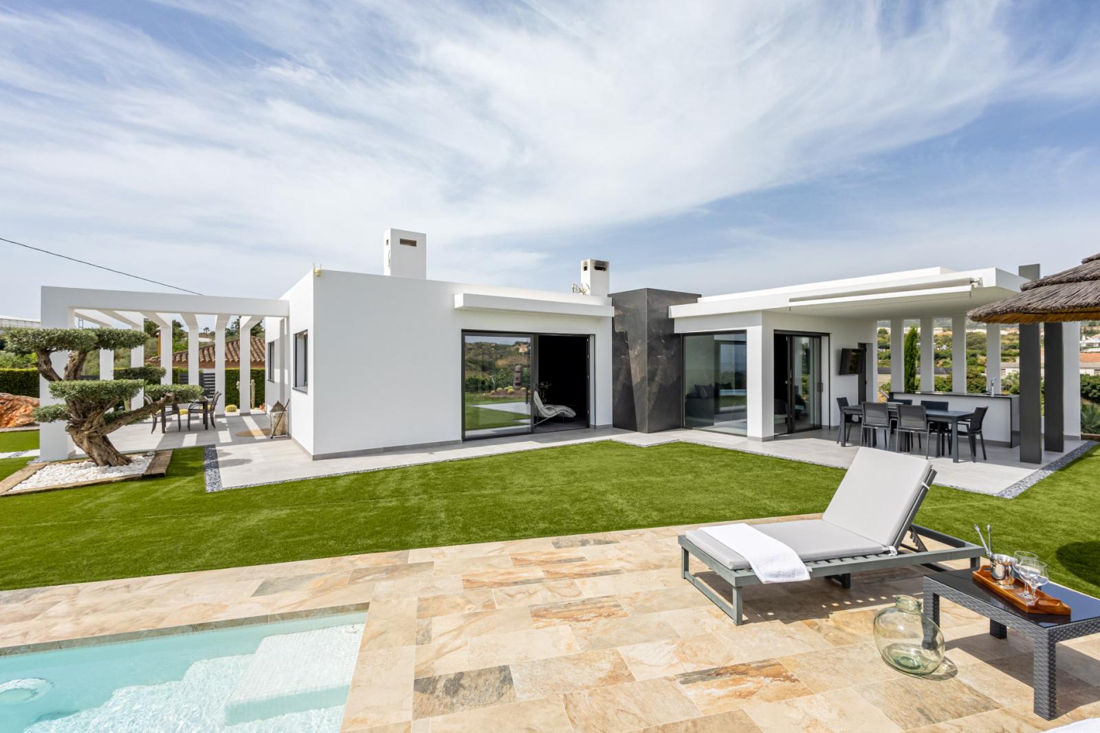 Villa for Sale in Alhaurín el Grande