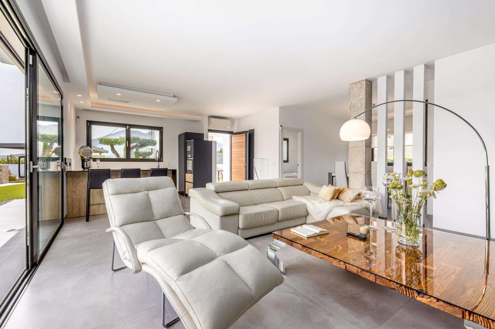 Villa for Sale in Alhaurín el Grande