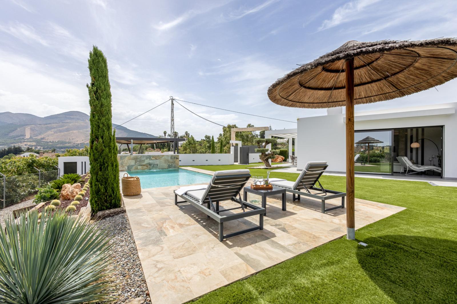 Villa for Sale in Alhaurín el Grande