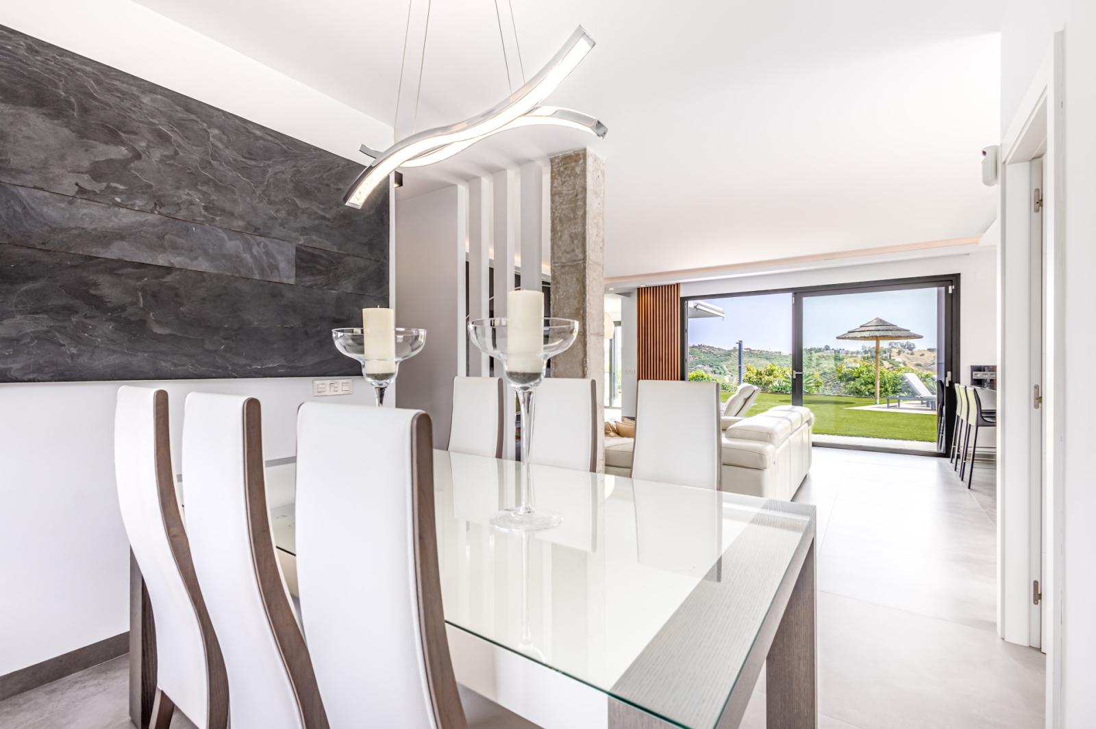 Villa for Sale in Alhaurín el Grande