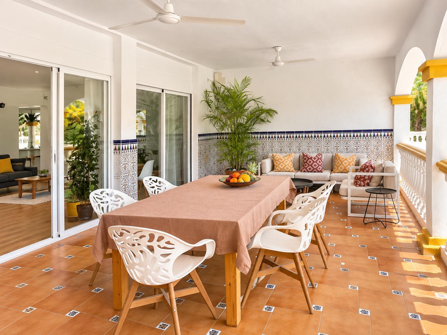 Semi-detached House for Rent in Marbella