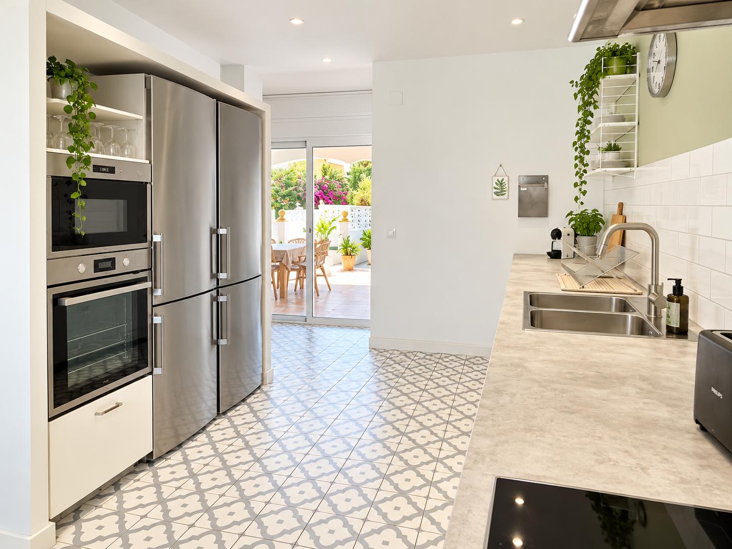 Semi-detached House for Rent in Marbella