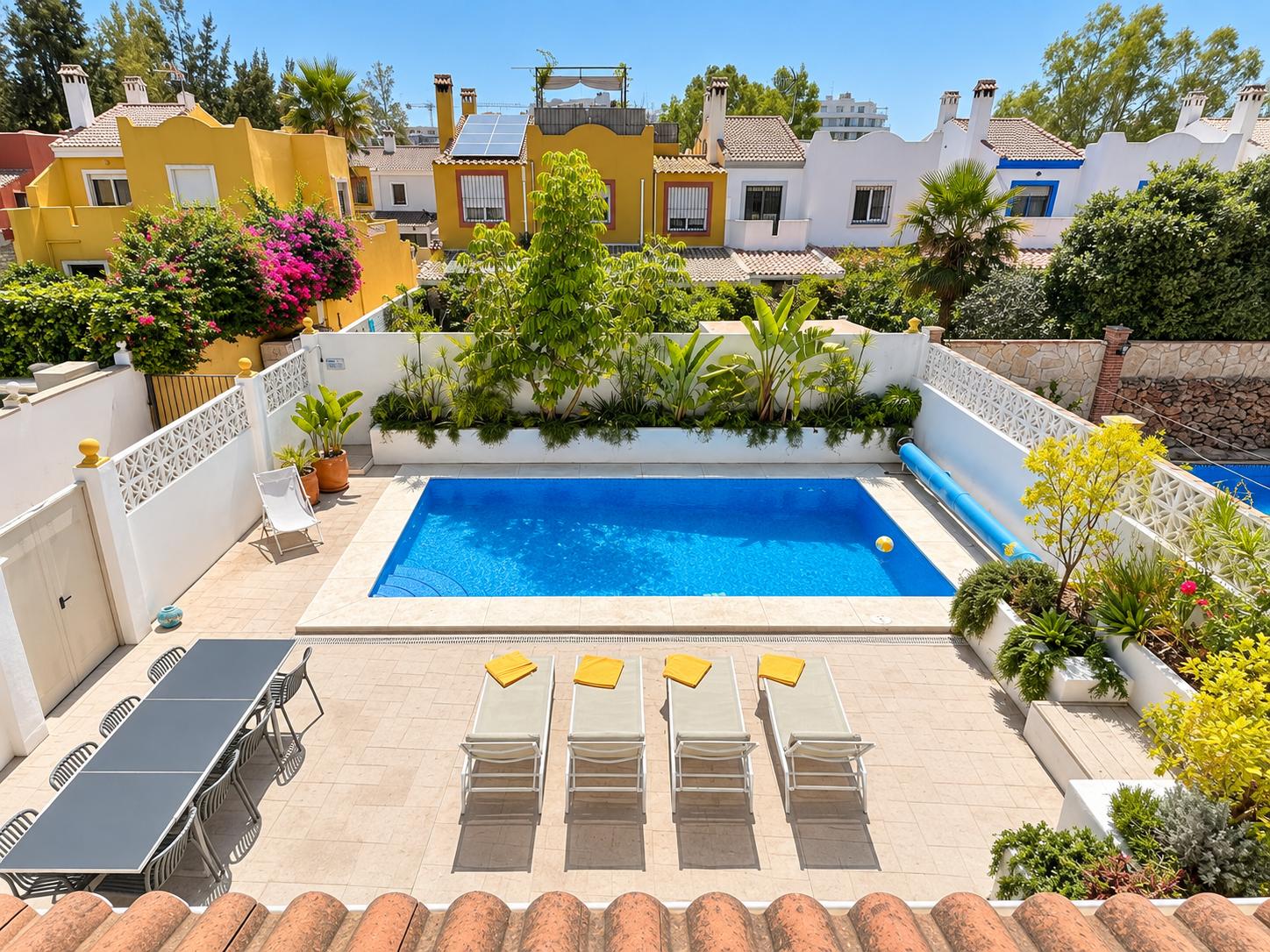 Semi-detached House for Rent in Marbella