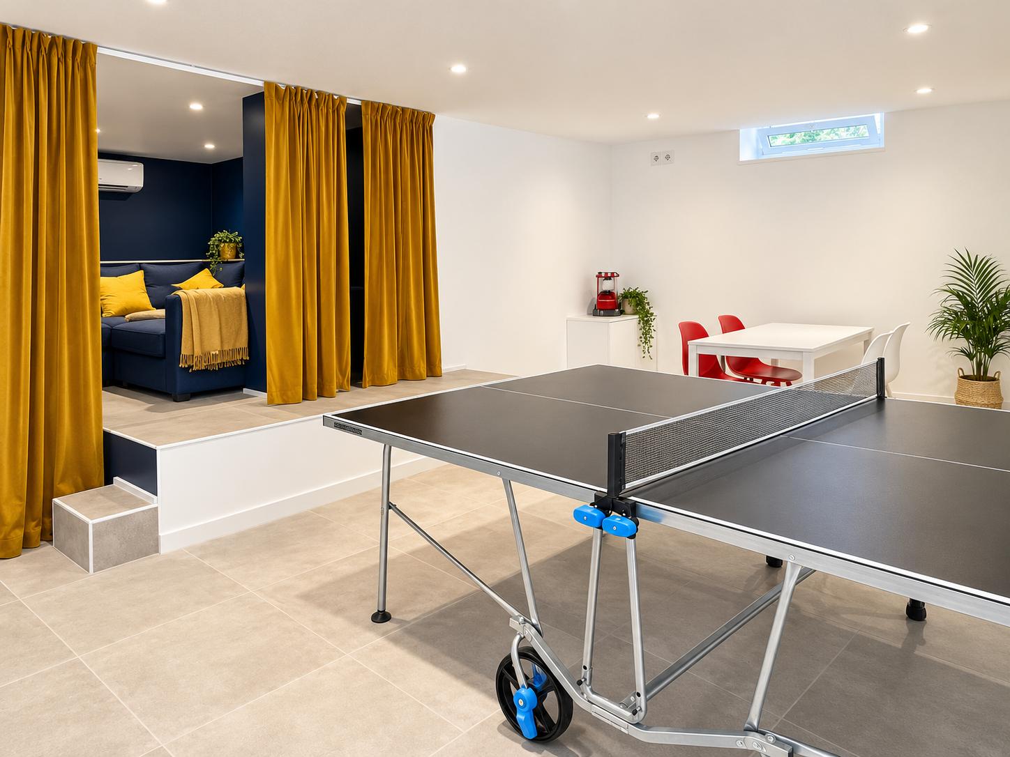 Semi-detached House for Rent in Marbella