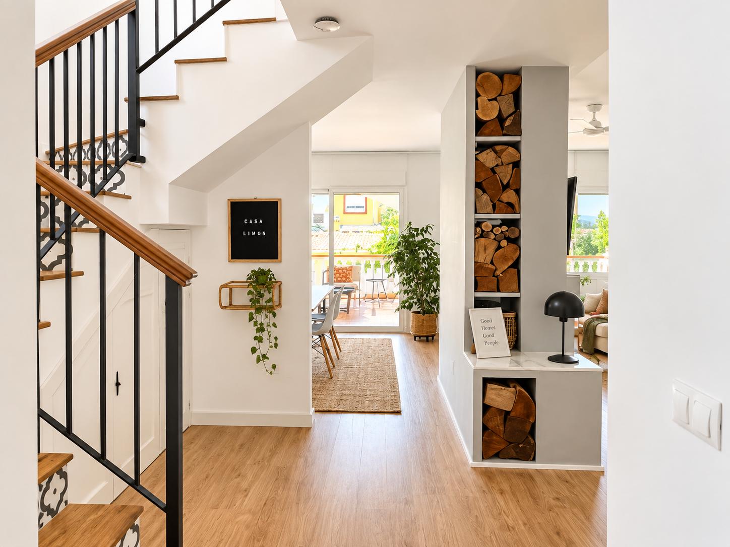 Semi-detached House for Rent in Marbella