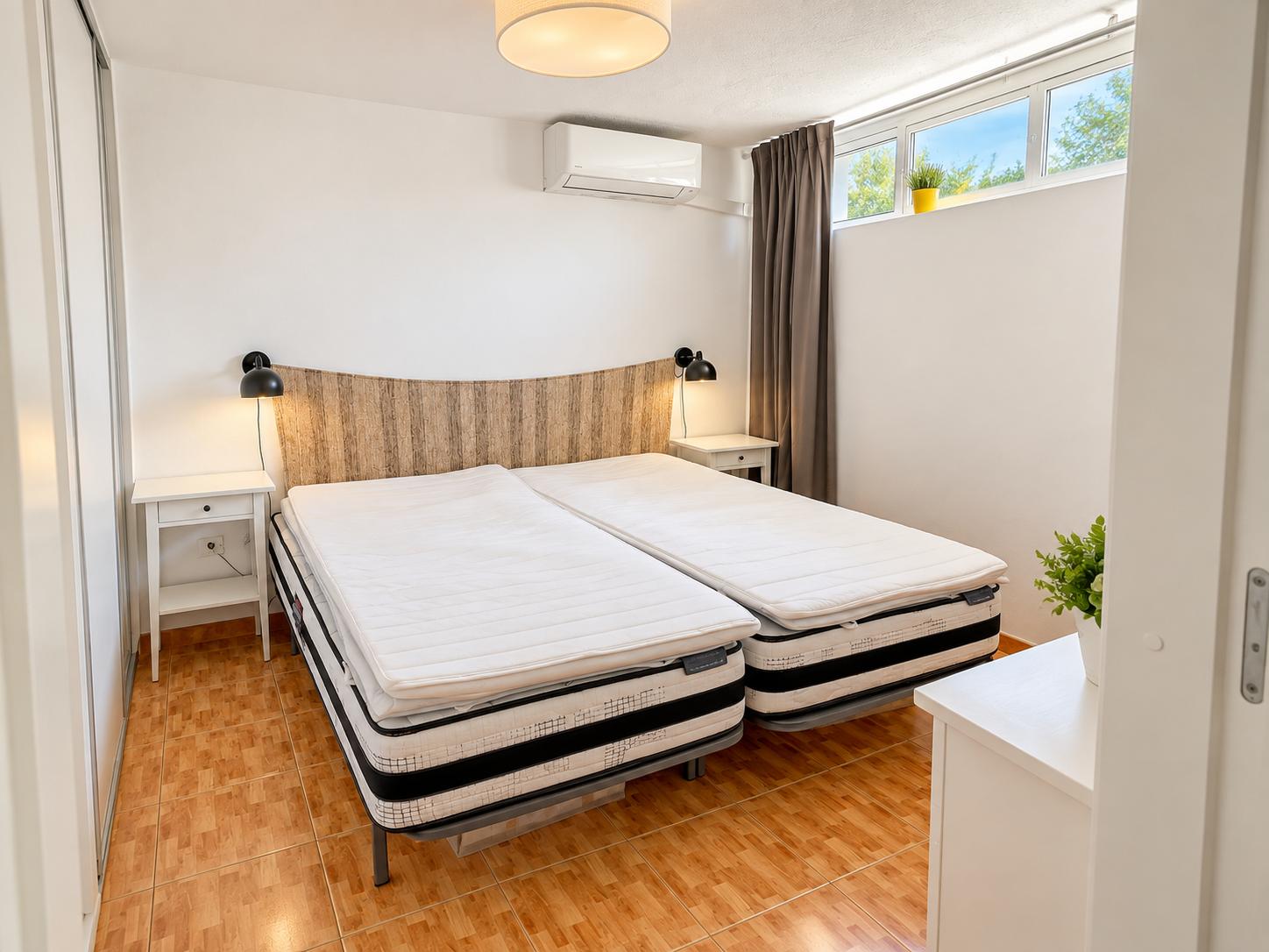 Semi-detached House for Rent in Marbella