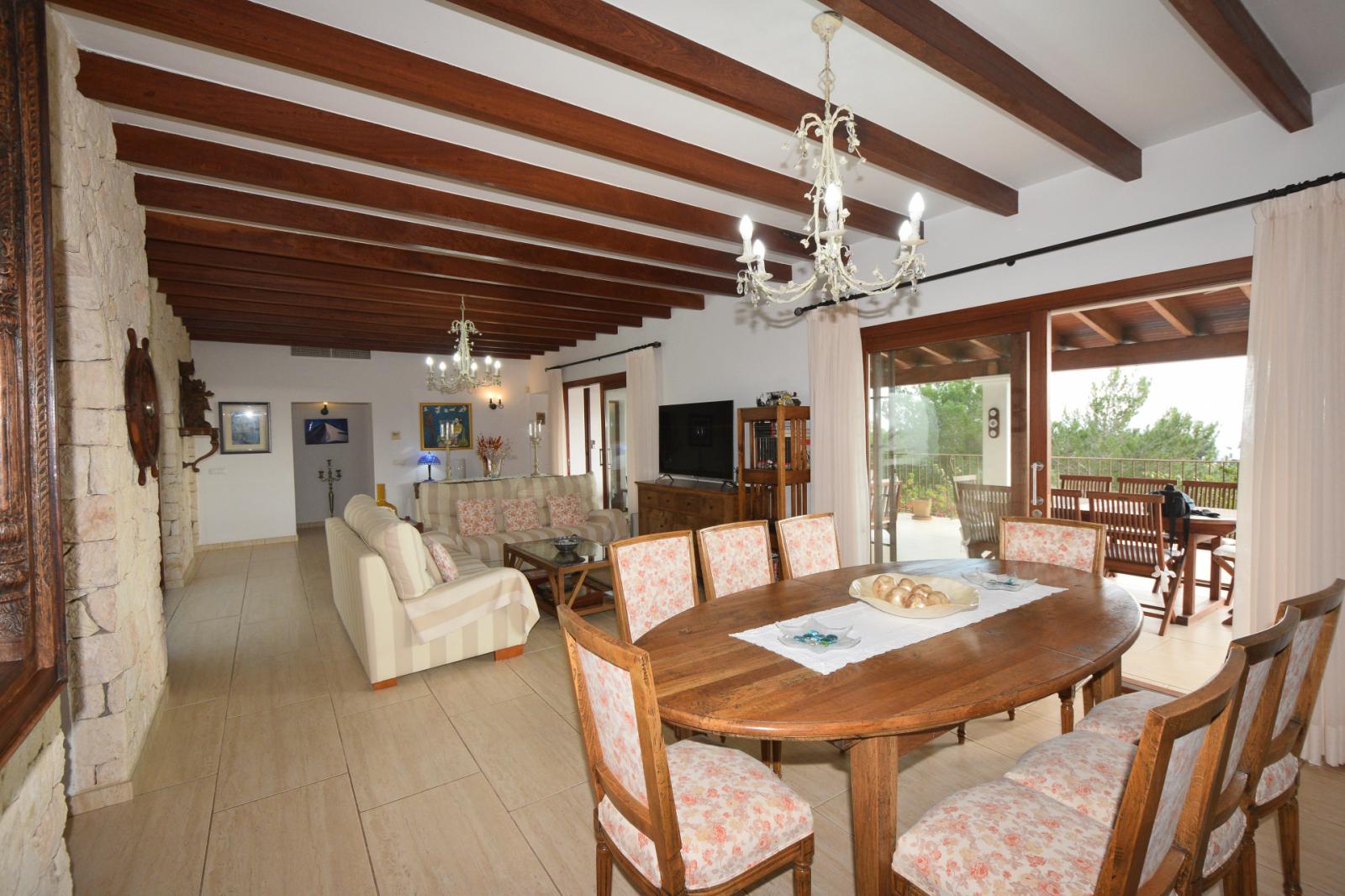 Chalet for Sale in Santa Eulalia del Río