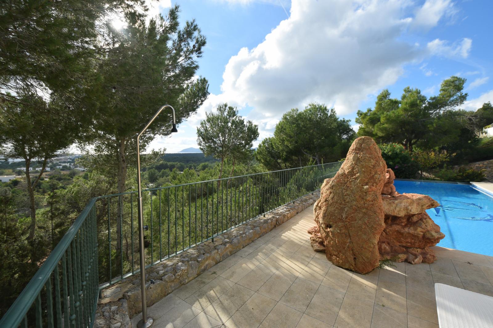 Chalet for Sale in Santa Eulalia del Río