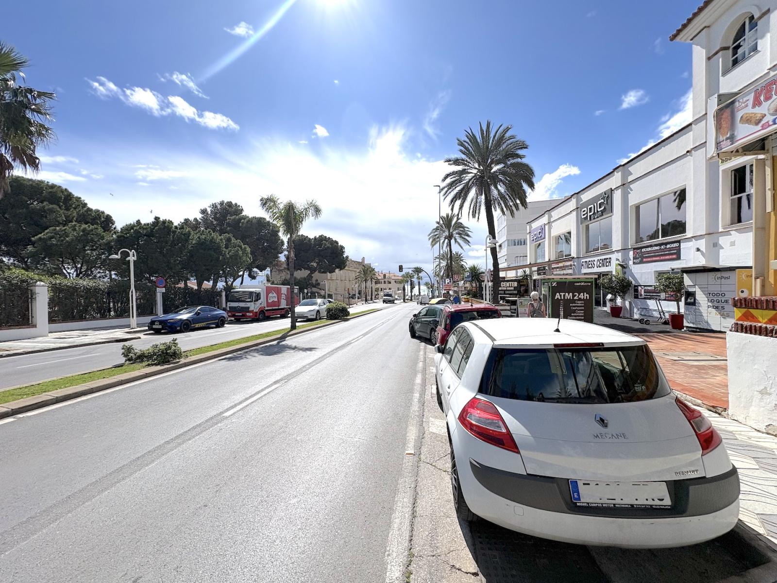Premise for Sale in Benalmádena