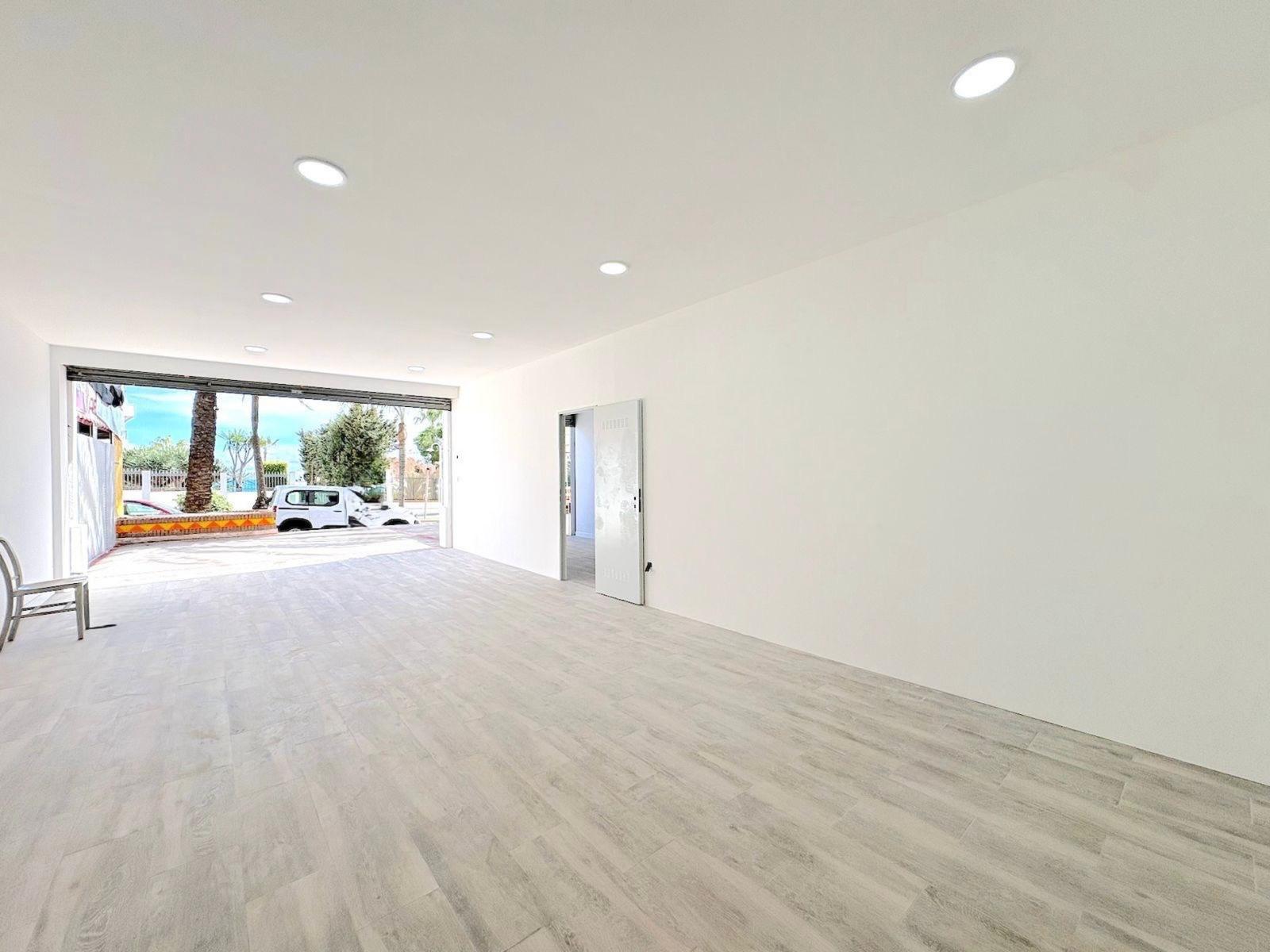 Premise for Sale in Benalmádena