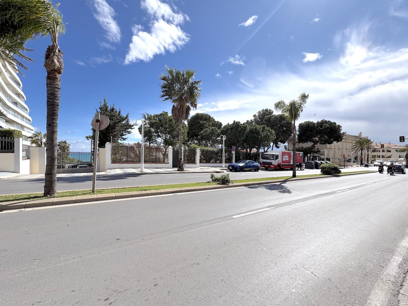 Premise for Sale in Benalmádena