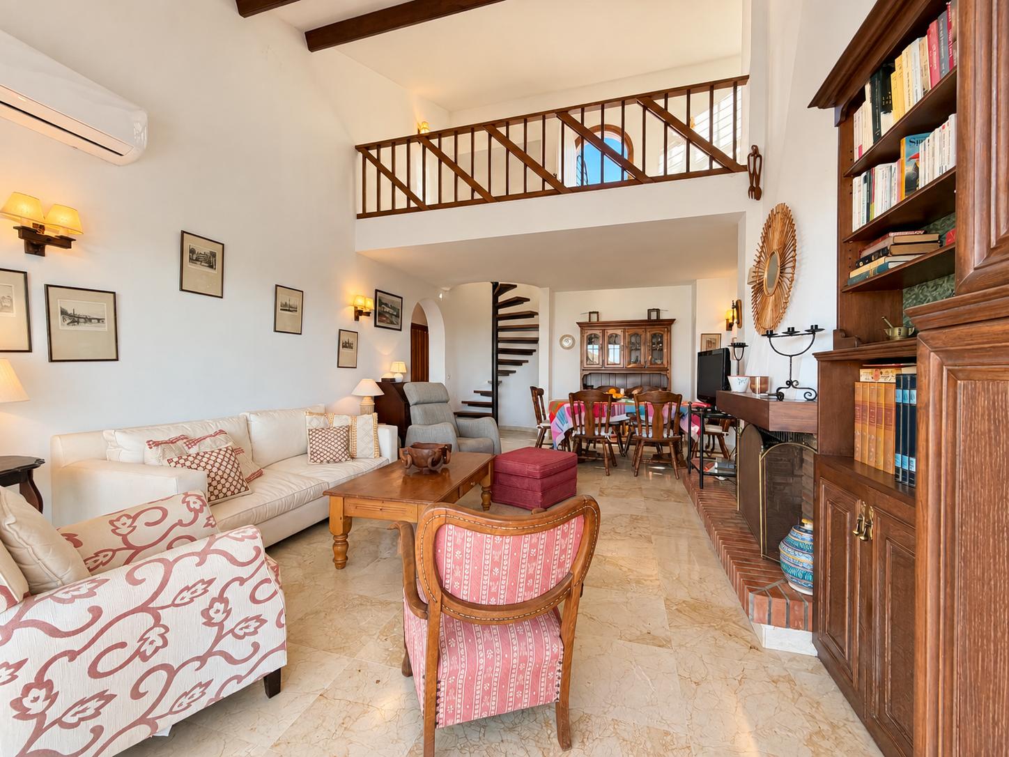 Villa for Sale in Estepona
