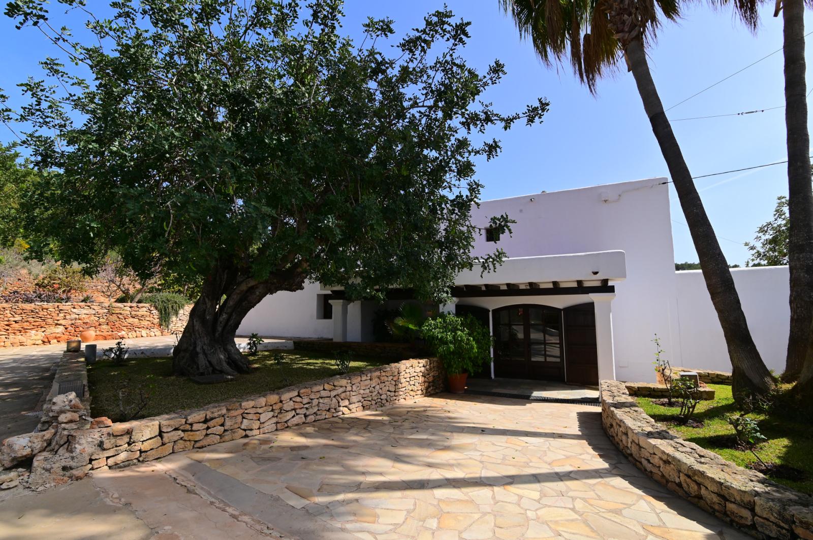 Villa for Rent in Santa Eulalia del Río