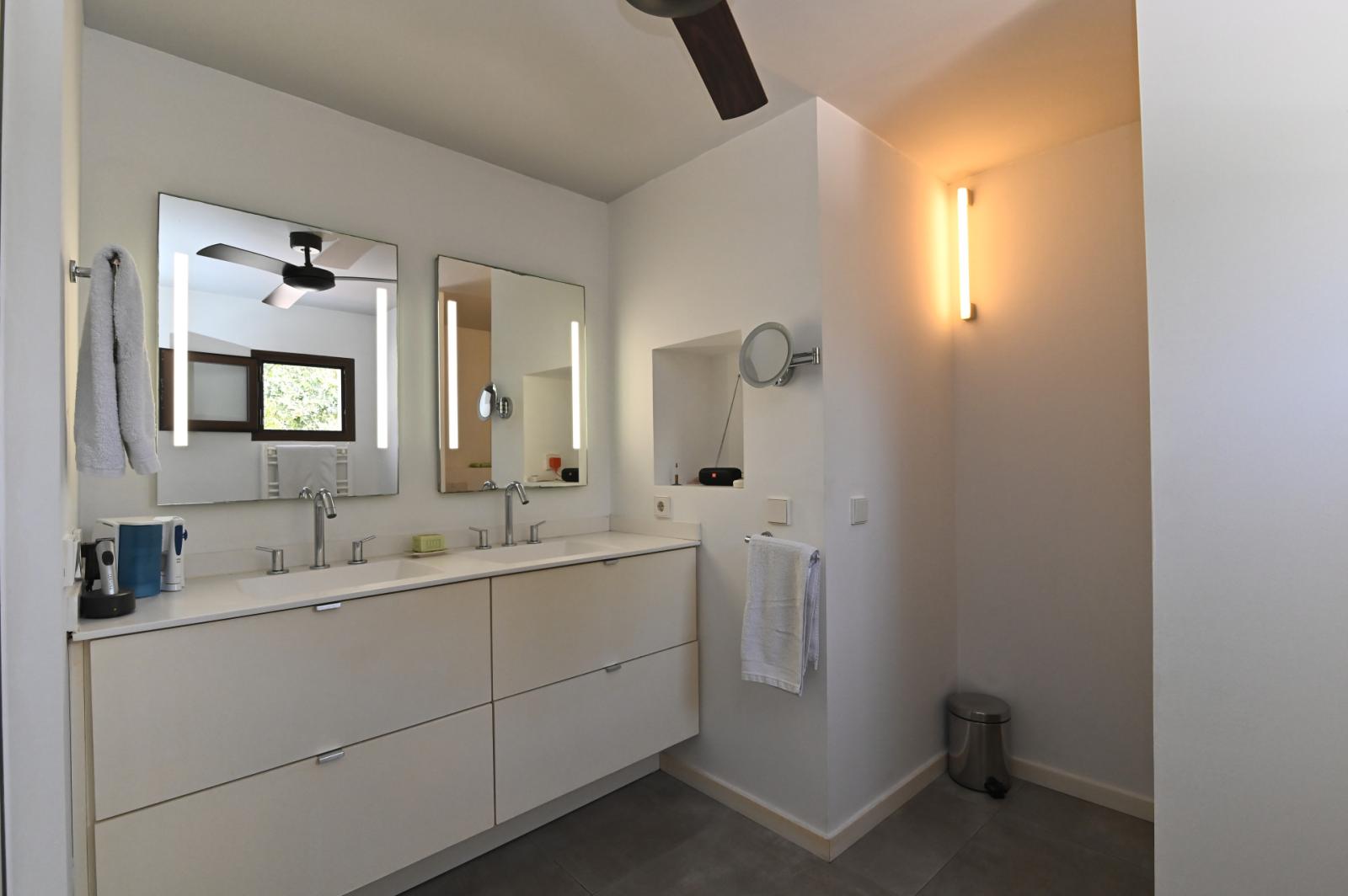 Villa for Rent in Santa Eulalia del Río