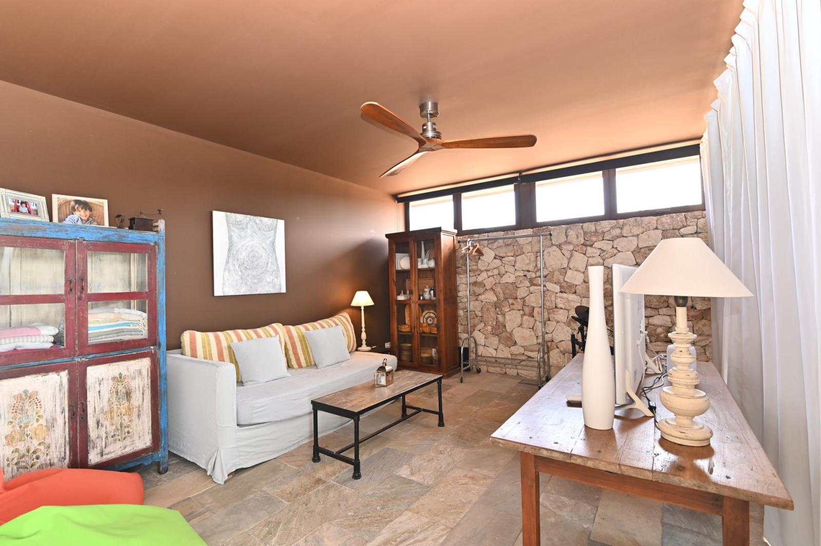 Villa for Rent in Santa Eulalia del Río