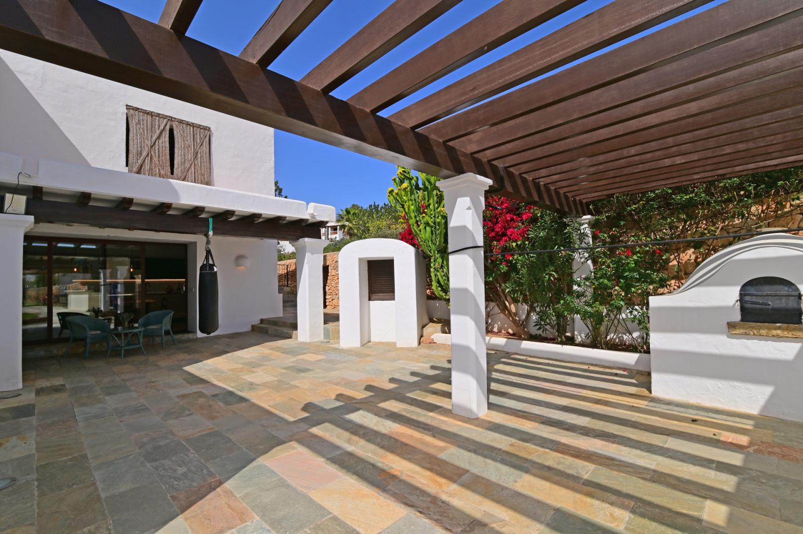 Villa for Rent in Santa Eulalia del Río
