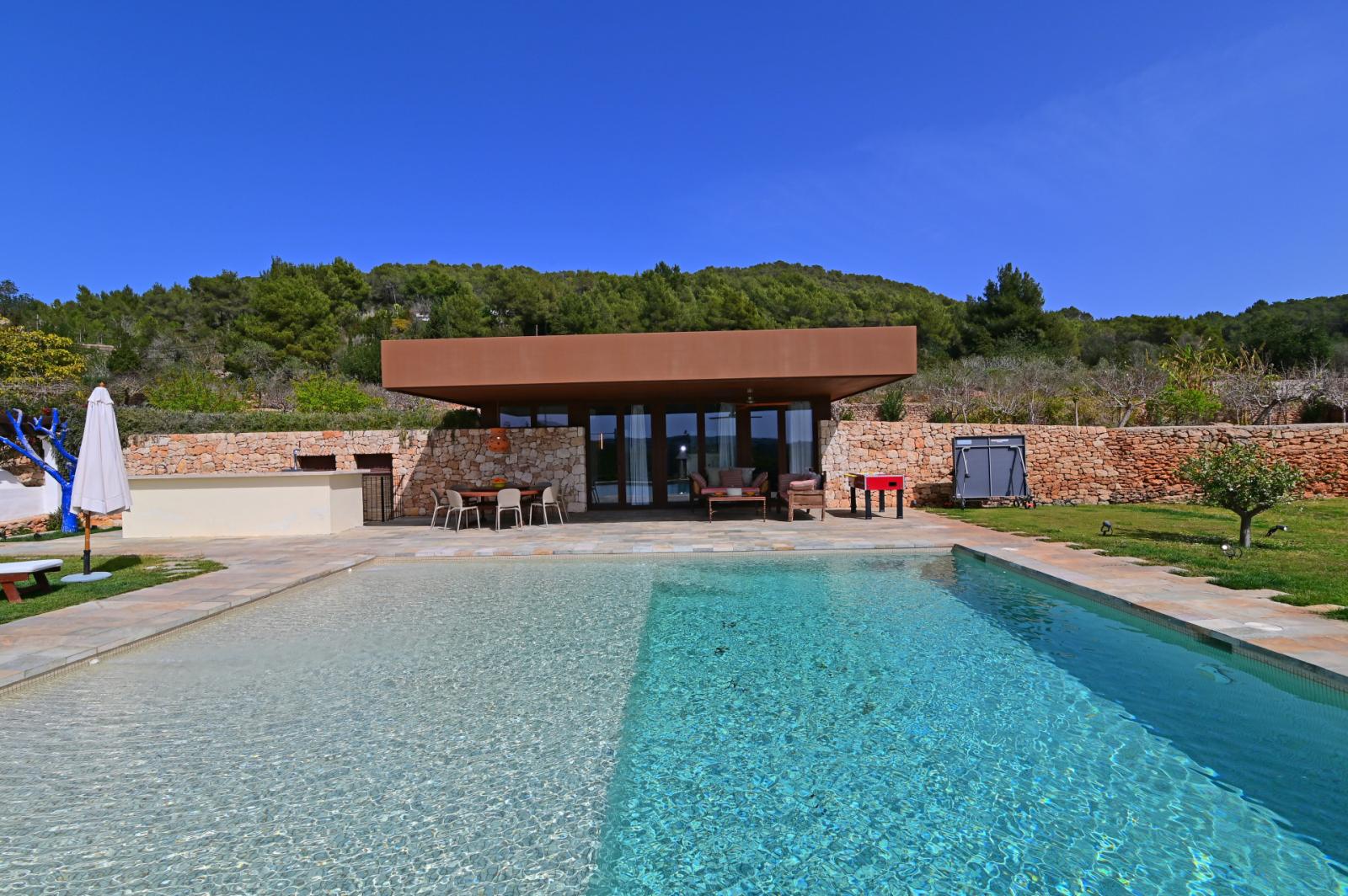 Villa for Rent in Santa Eulalia del Río