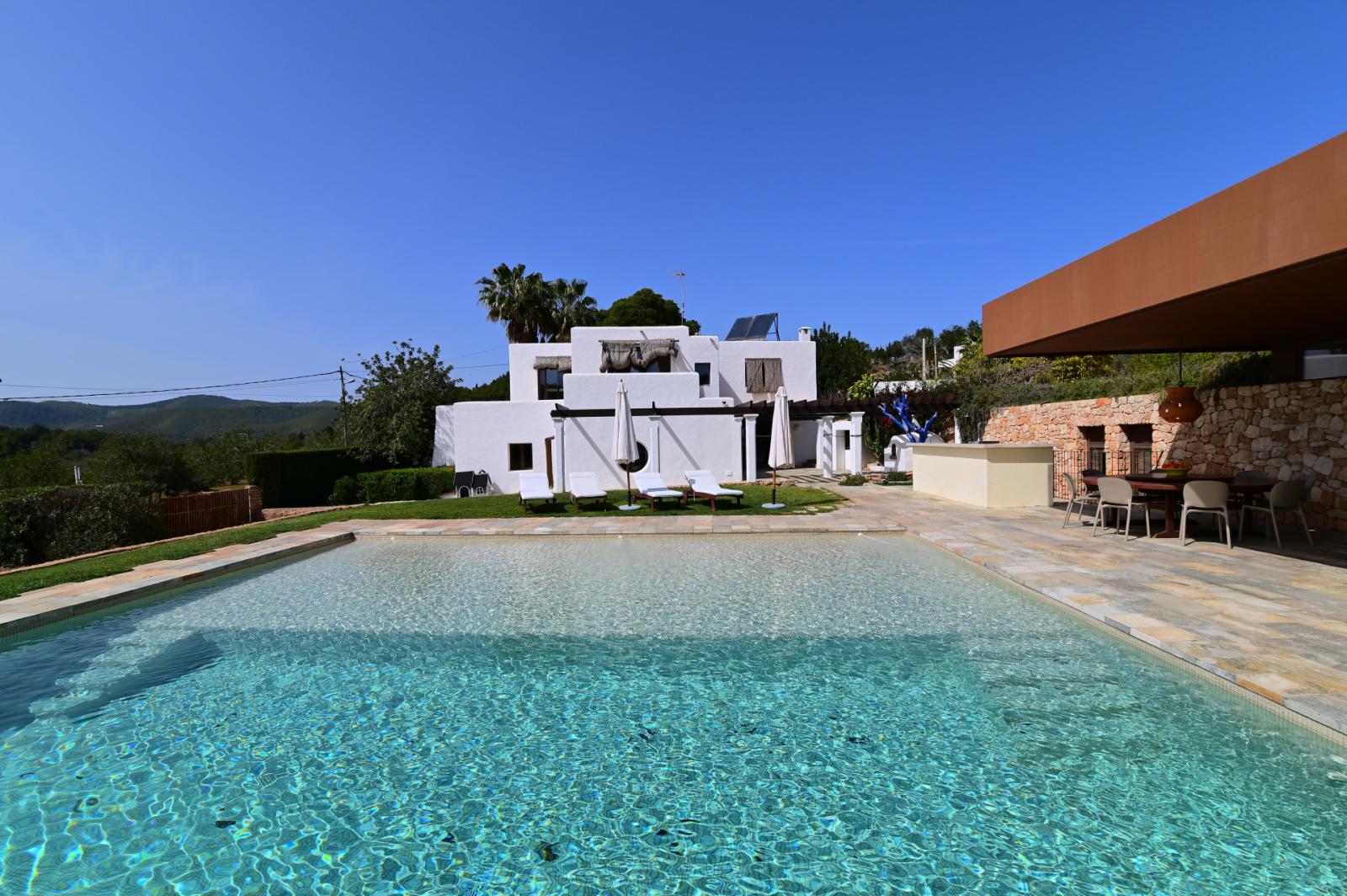 Villa for Rent in Santa Eulalia del Río