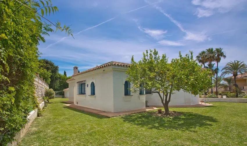 Chalet for Sale in Mijas