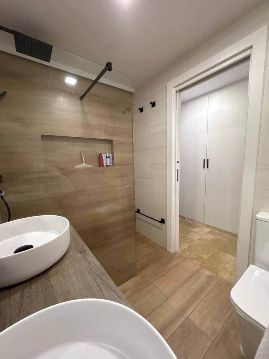Apartamento en Venta en Estepona