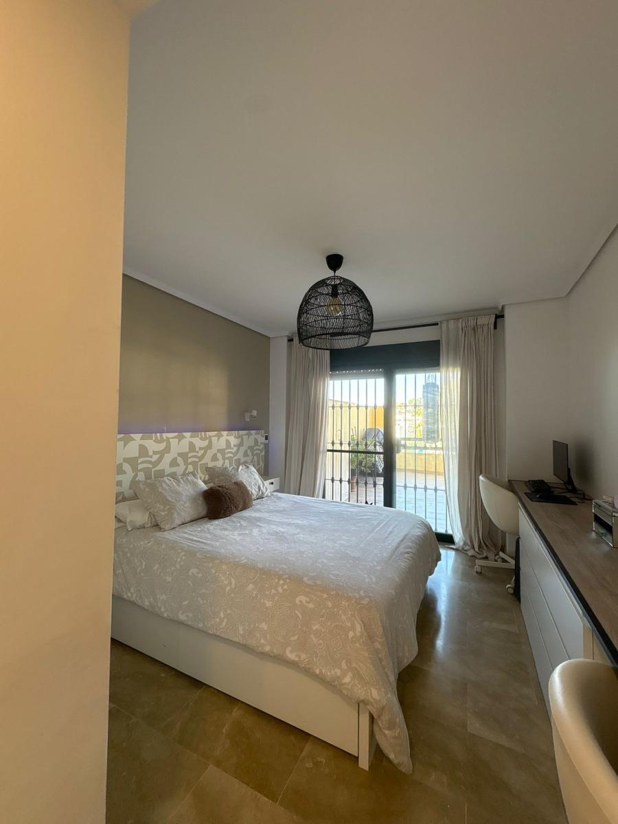Apartamento en Venta en Estepona