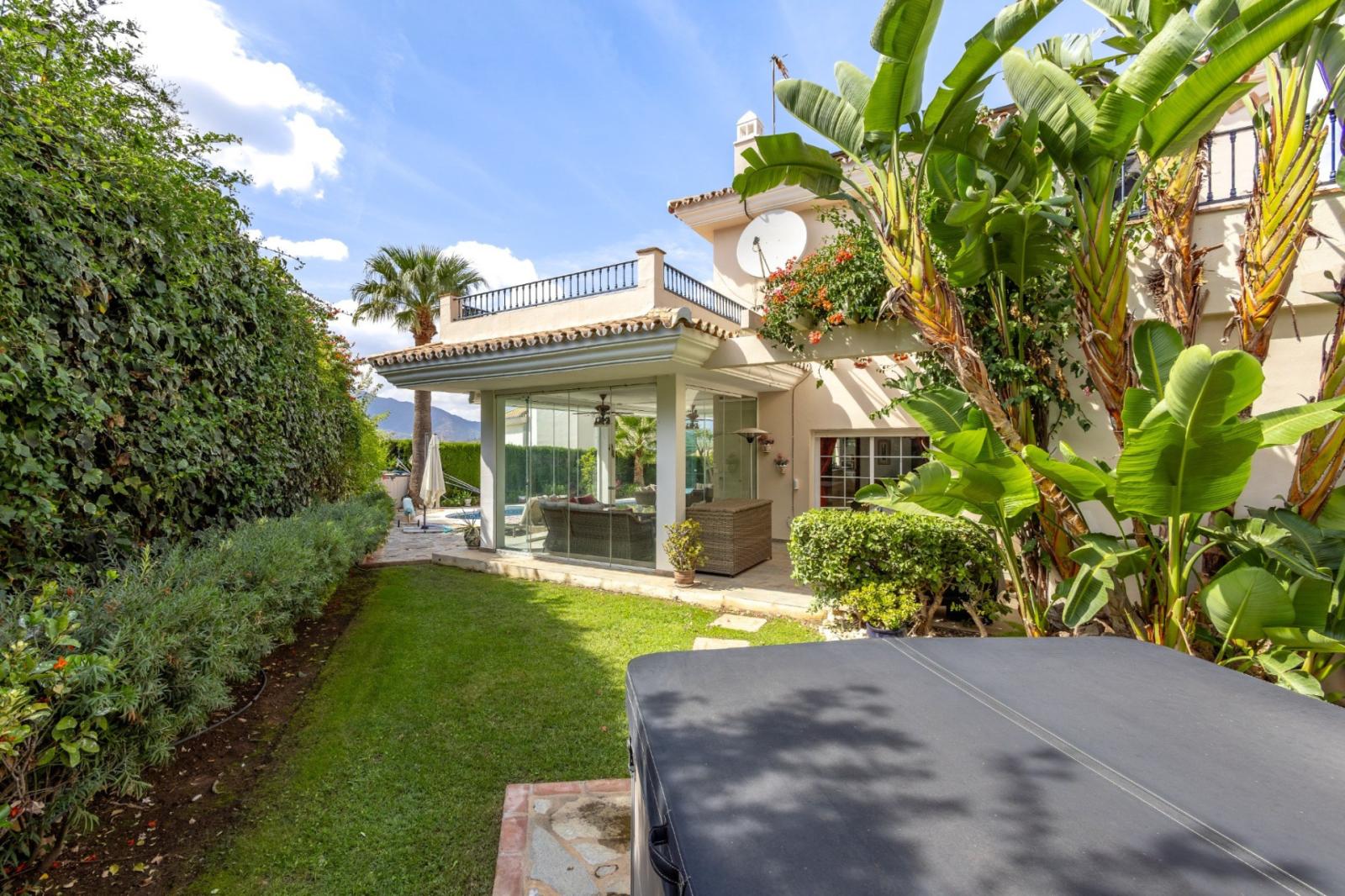 Villa en Venta en Alhaurín el Grande