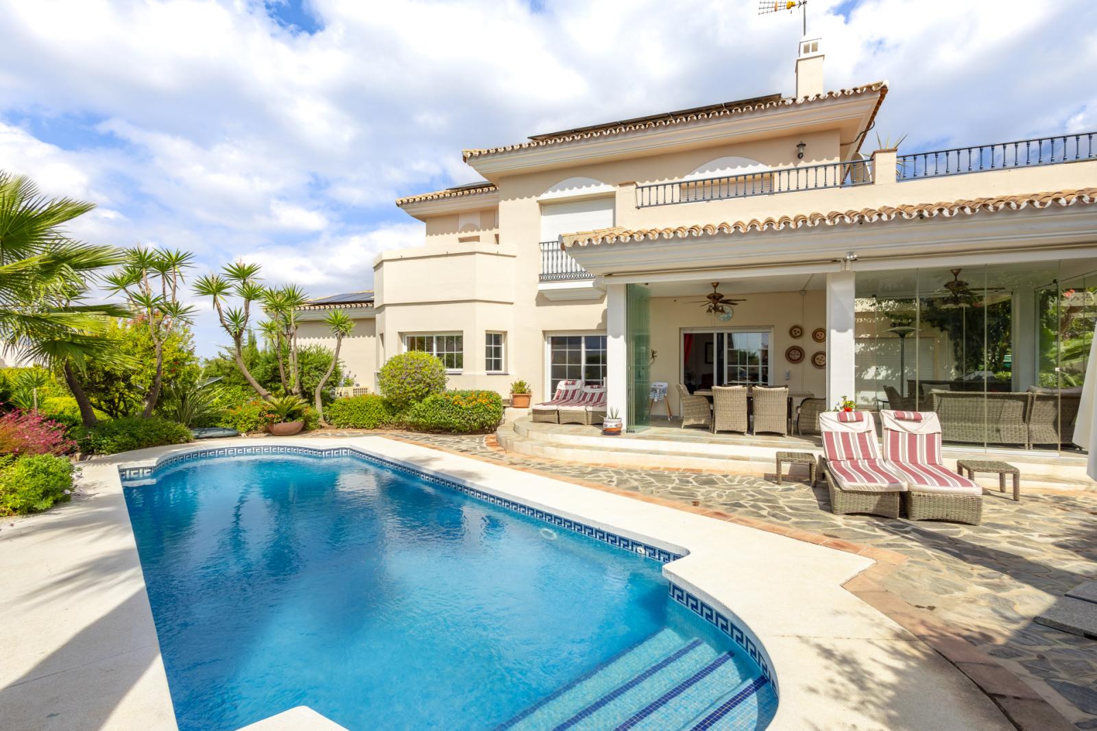 Villa en Venta en Alhaurín el Grande