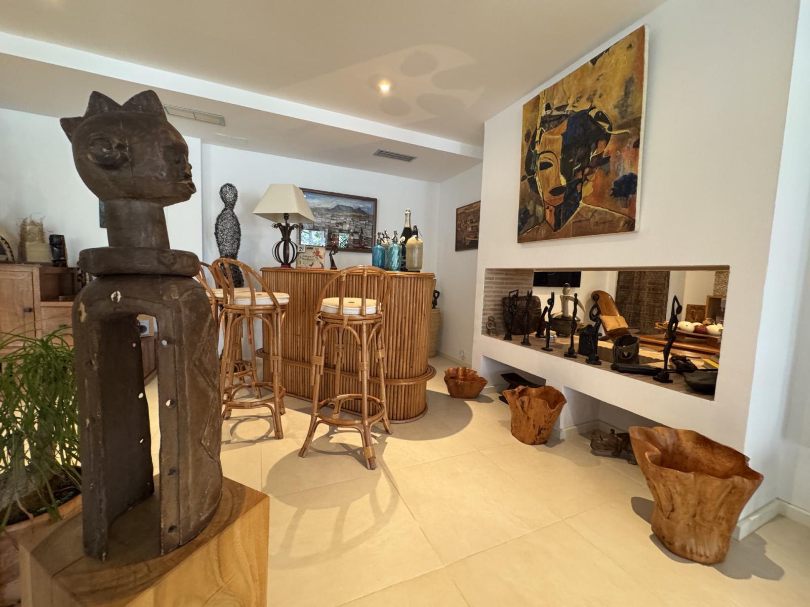 Villa for Sale in Alhaurín de la Torre