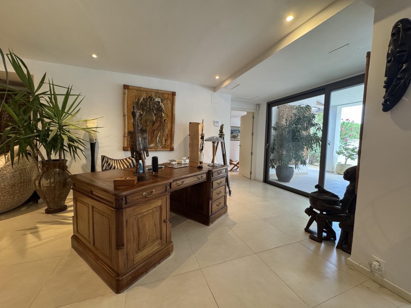 Villa for Sale in Alhaurín de la Torre