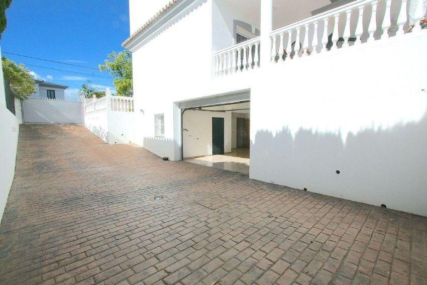 Villa for Sale in Mijas