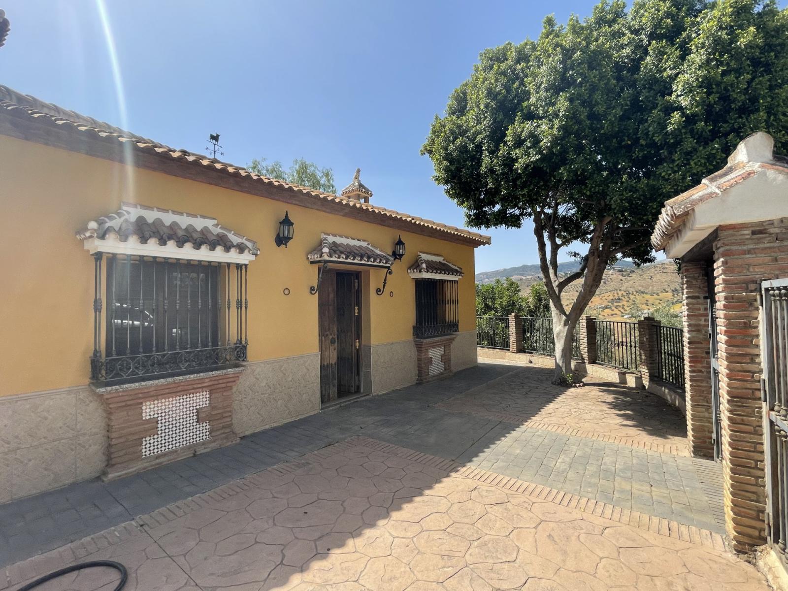 House for Sale in Villanueva de la Concepcion