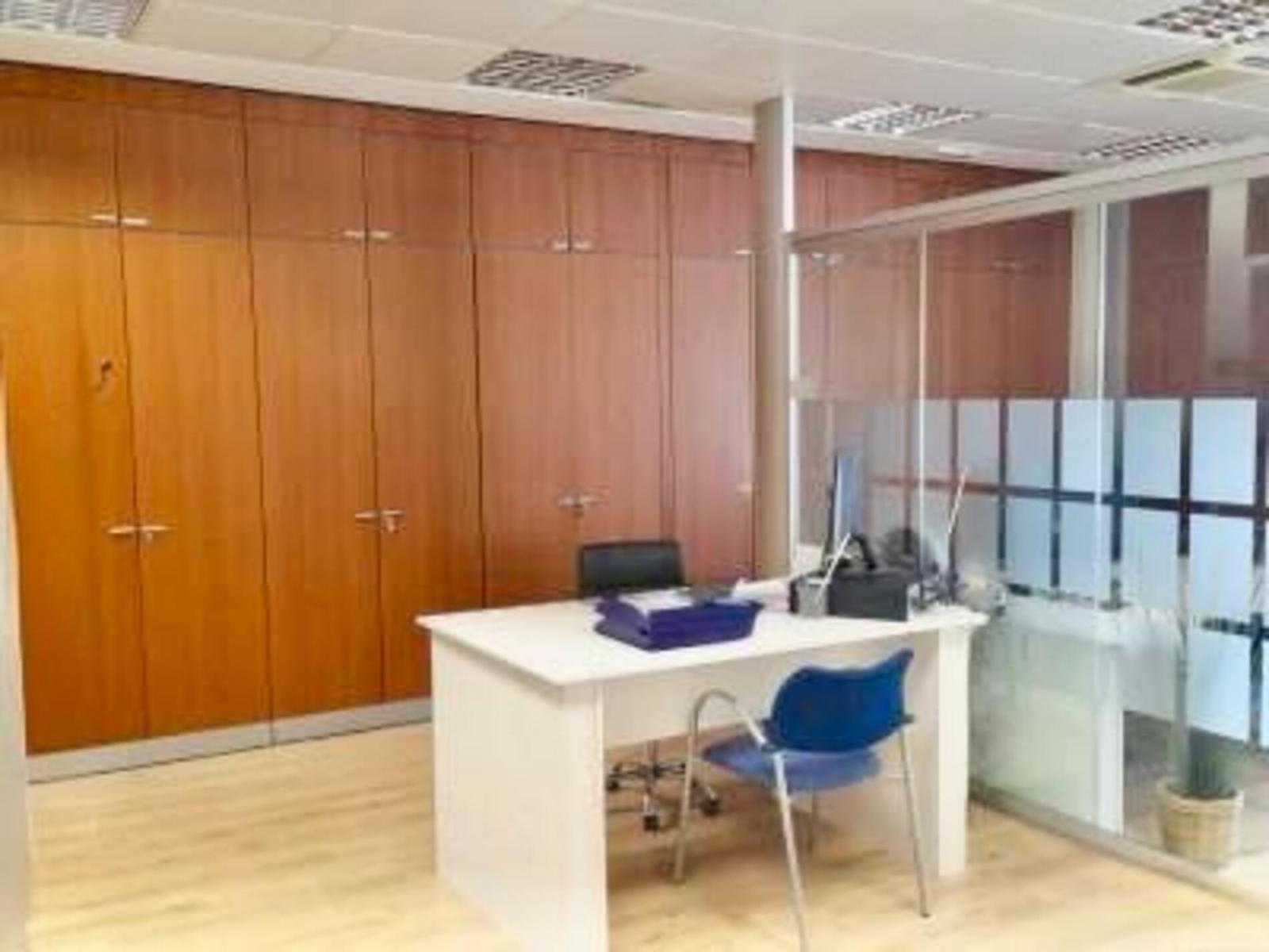 Office for Sale in Coín