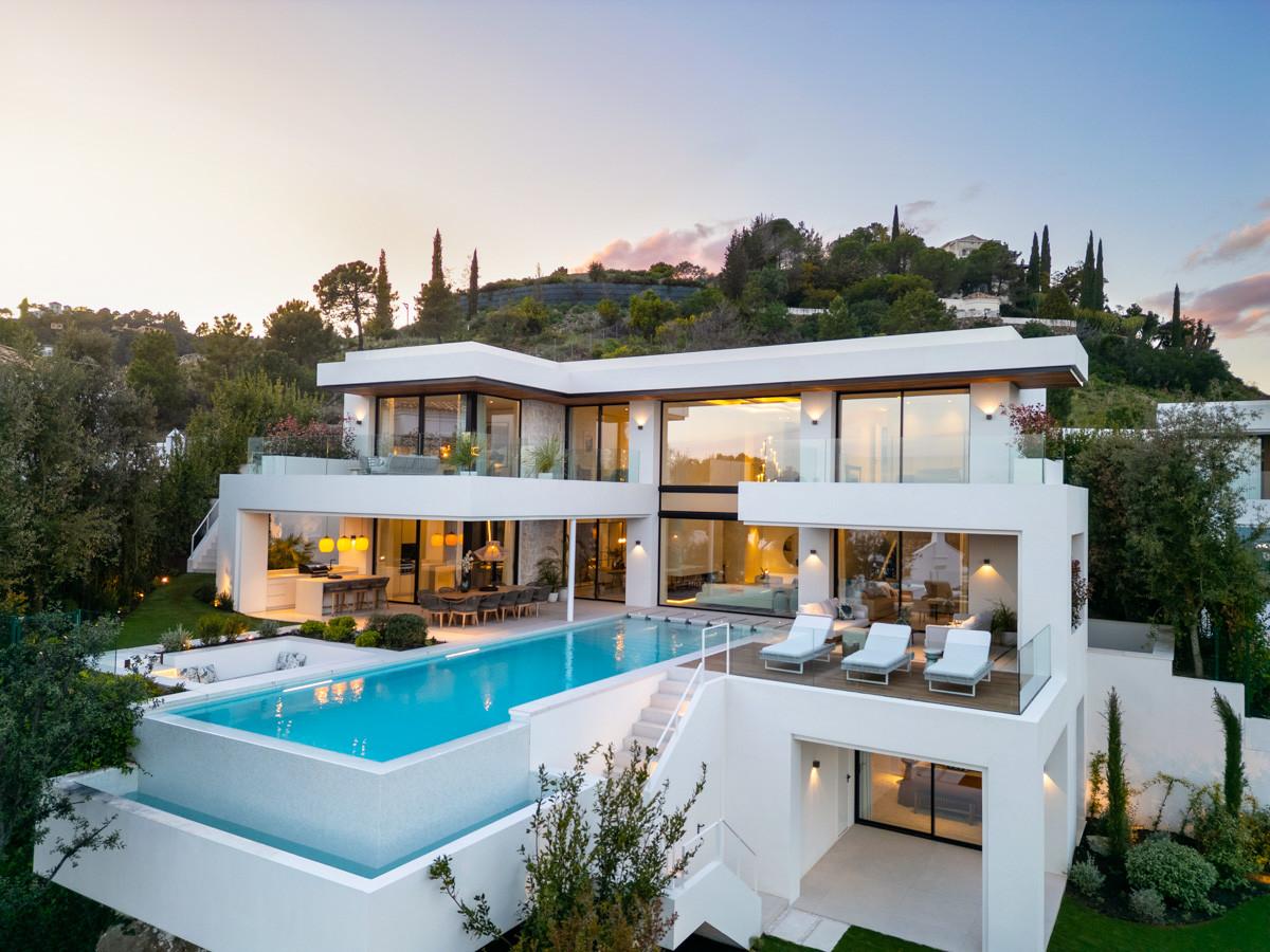Villa for Sale in Benahavís
