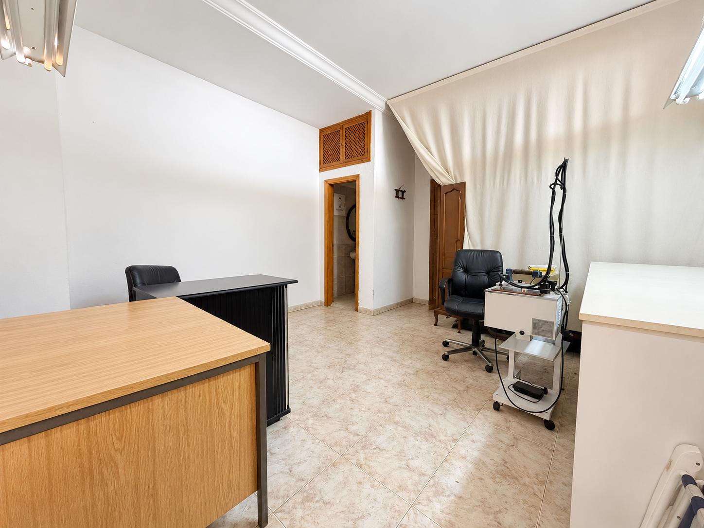 Premise for Sale in Fuengirola