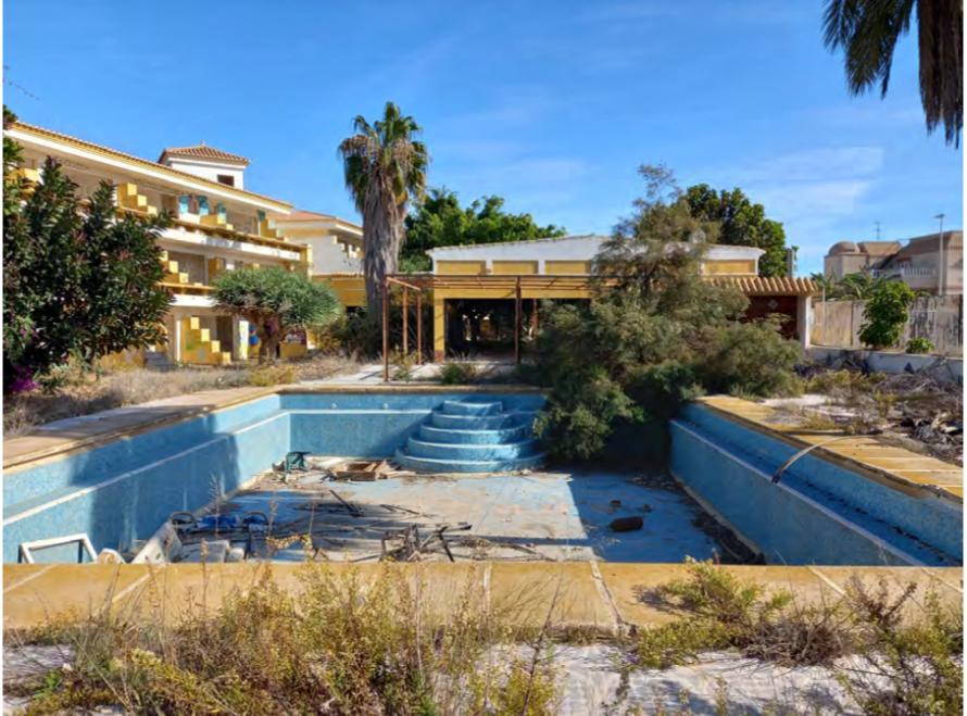 Edificio en Venta en Roquetas de Mar
