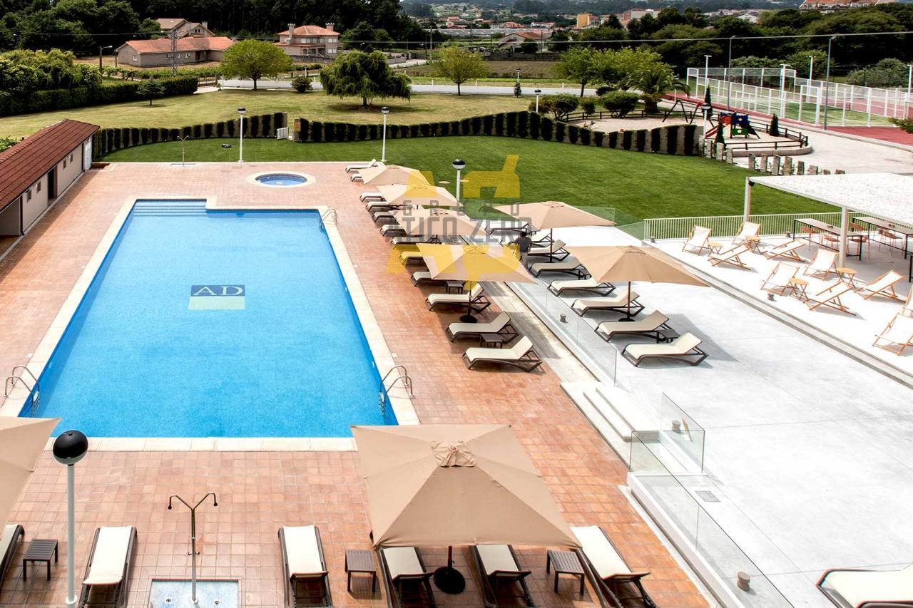 Premise for Sale in Meaño