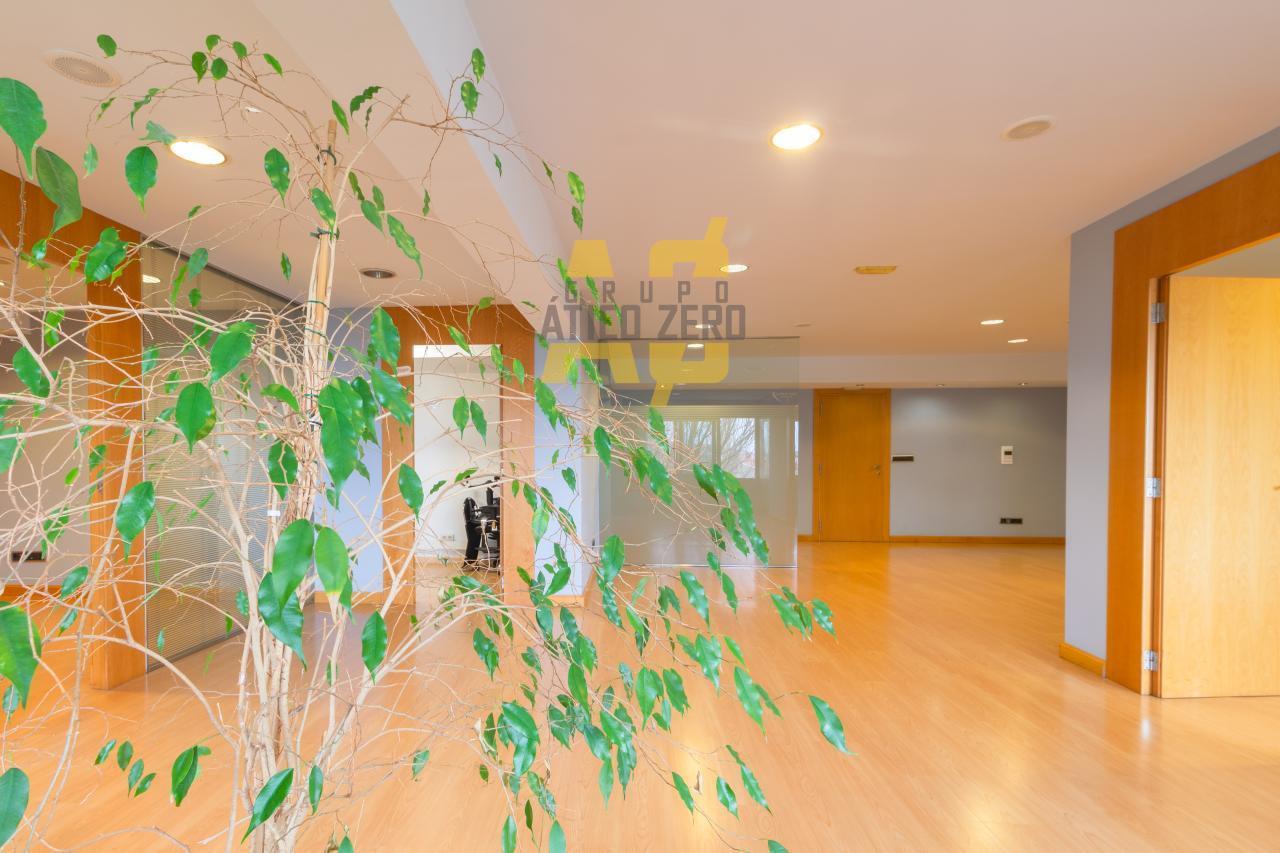 Office for Sale in Vigo