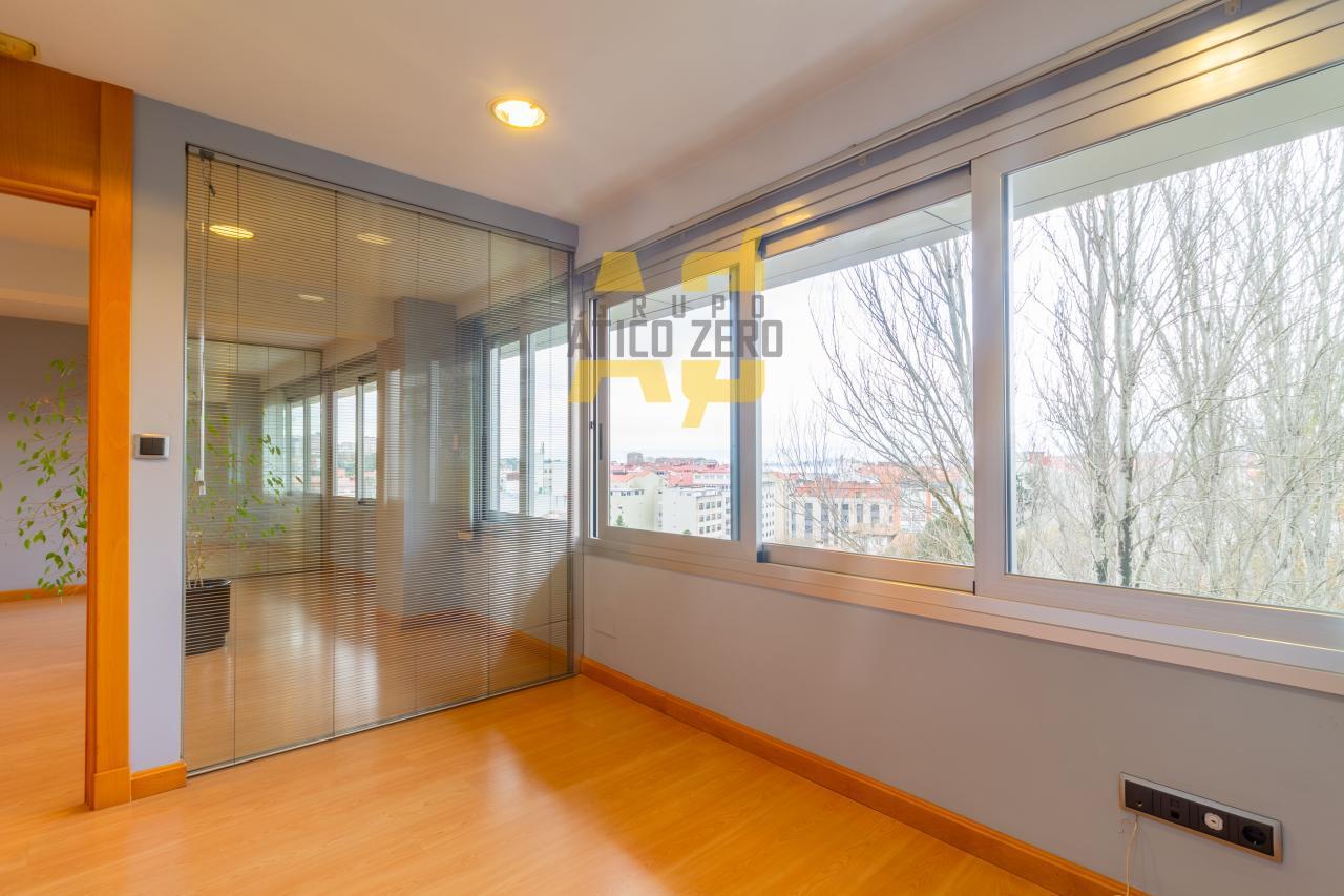 Office for Sale in Vigo