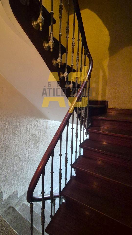 Building for Sale in Vigo