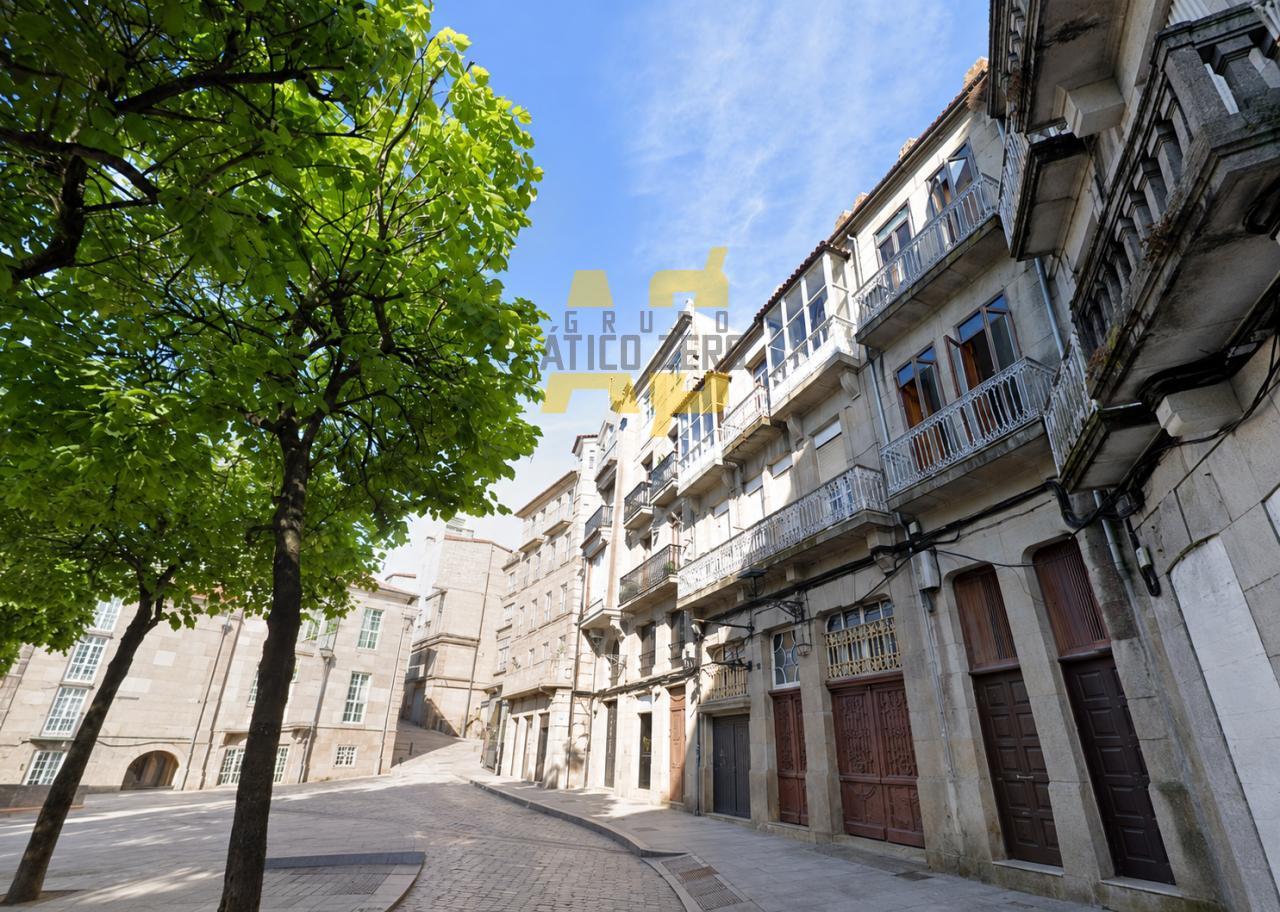 Building for Sale in Vigo