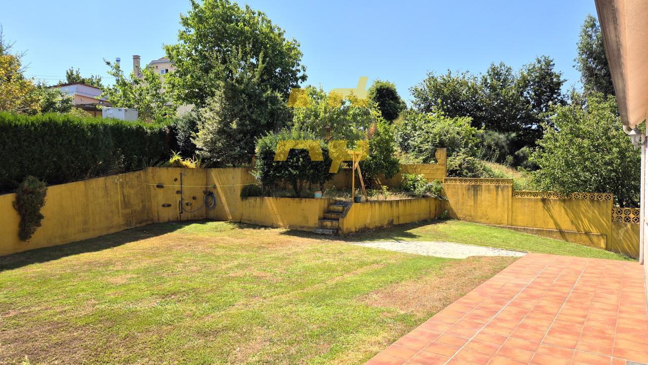 Chalet for Sale in Redondela