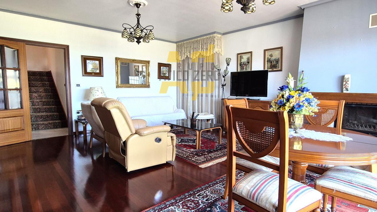 Chalet for Sale in Redondela