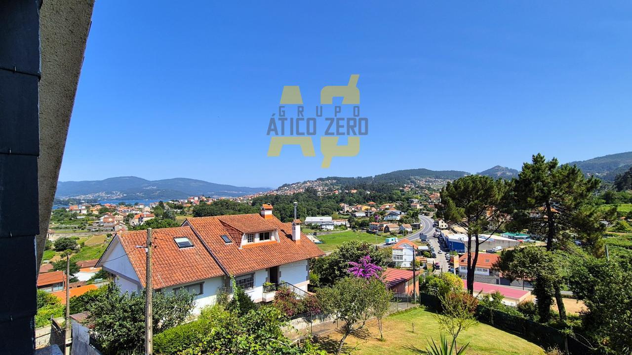 Chalet for Sale in Redondela