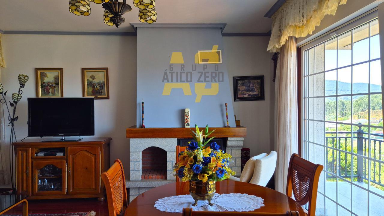 Chalet for Sale in Redondela