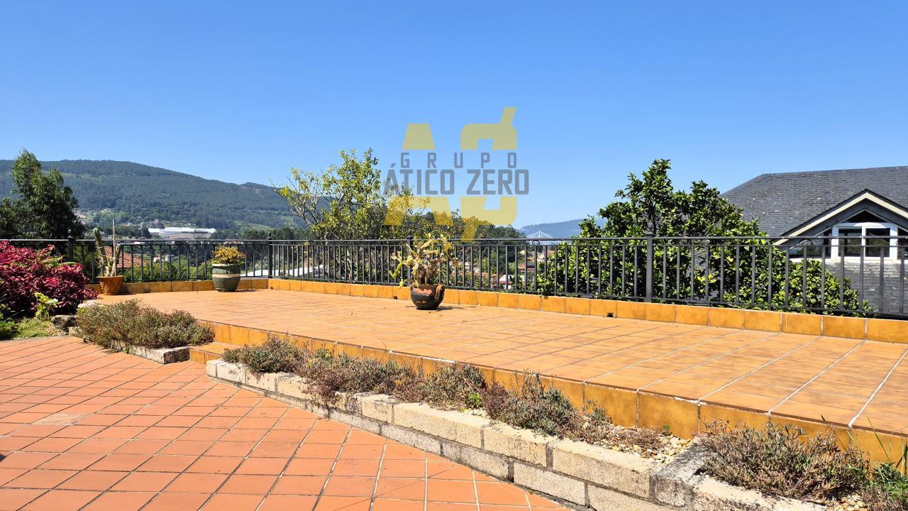 Chalet for Sale in Redondela