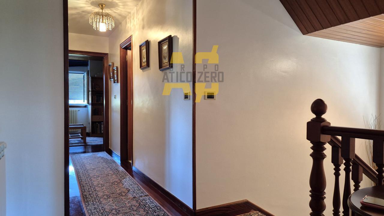 Chalet for Sale in Redondela