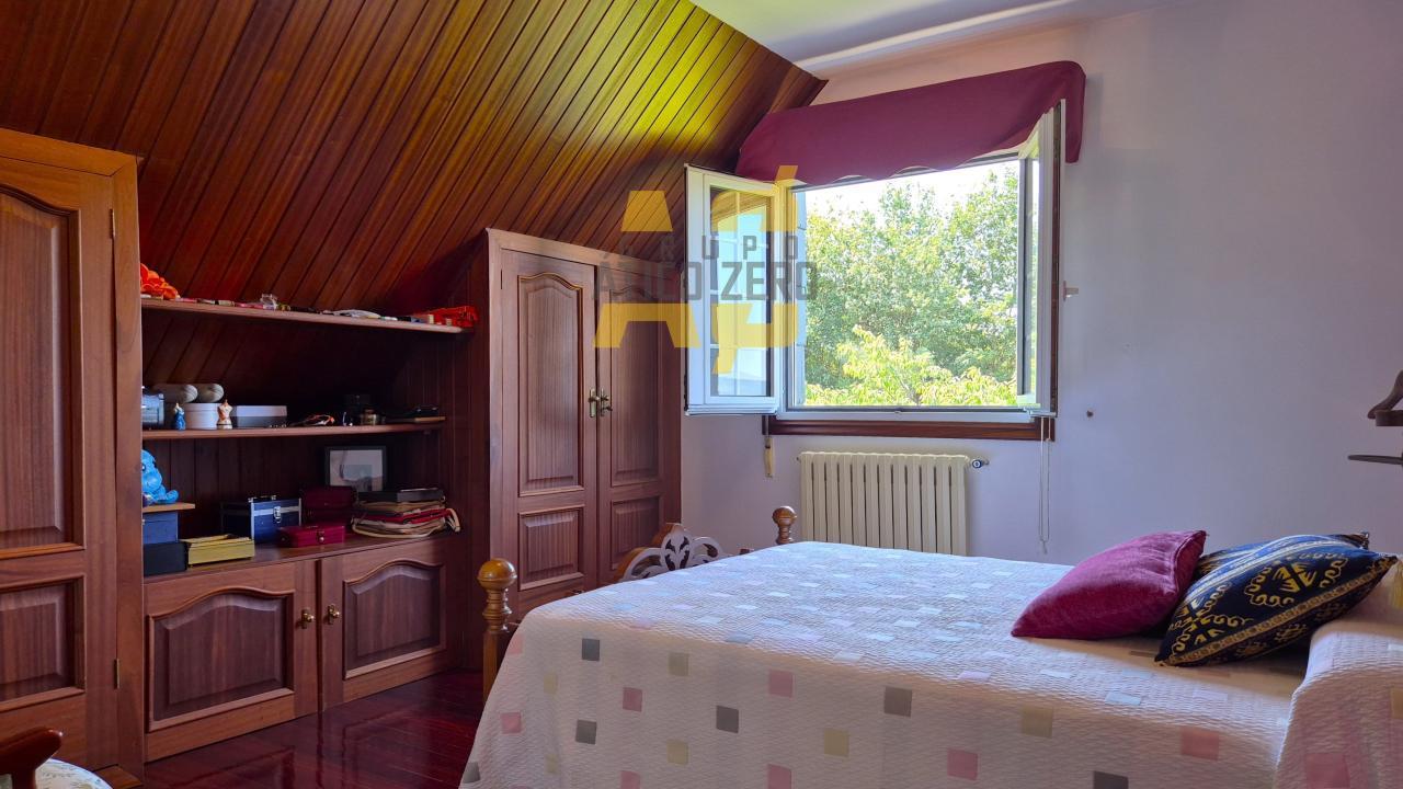 Chalet for Sale in Redondela